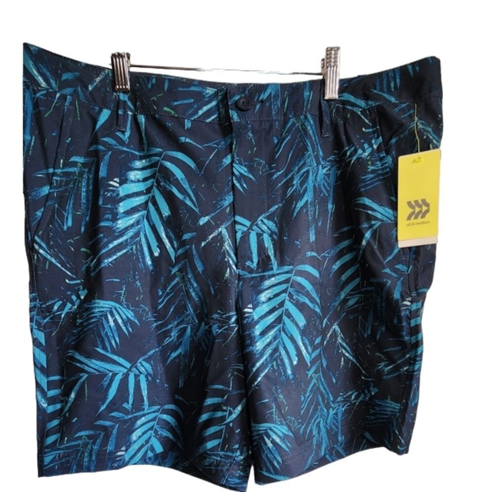 All in Motion Men's Blue Tropical Leaf Hybrid Short NWT